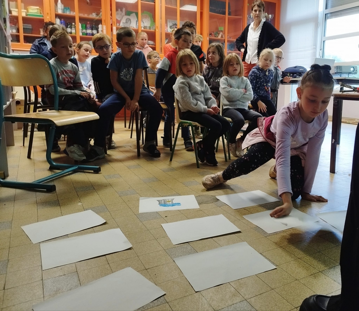 Sensibilisation aux risques majeurs, et notamment nucléaires, pour les enfants du département