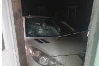 Un conducteur percute trois véhicules avant de s'enfuir 