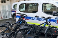 Ardennes : Charleville : la police municipale met en fourrière trois vélos électriques de livreurs 